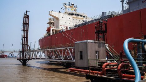 Разходите за пренос на LNG растат, но цените в Европа падат до нива от зимата на 2024 г.