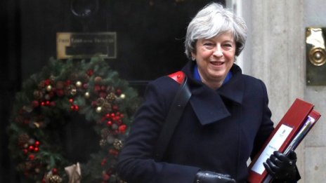 Тереза Мей: Във Великобритания можем да практикуваме вярата си без страх