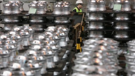 Alcoa откри сезона на отчетите с изненадващо добър резултат