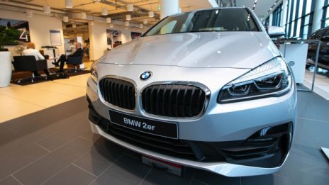 BMW ще изкупва обратно акции на стойност до 2 млрд. евро