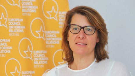 Весела Чернева: За САЩ европейците са достатъчно богати, за да се грижат сами за себе си