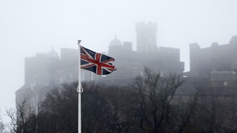 Изборите във Великобритания могат да бъдат шанс за слагане край на безвремието