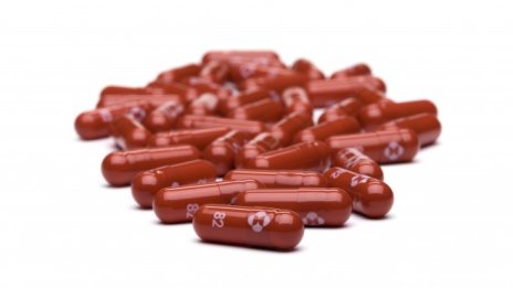 Защо лекарството за Covid за домашно лечение се прилага в лечебни заведения?