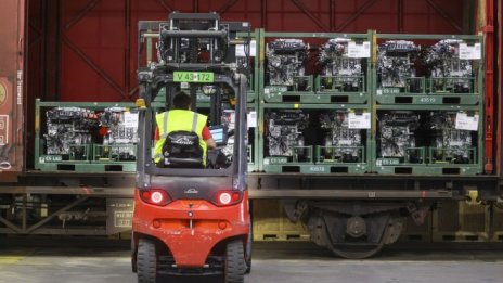 Промишленото производство в САЩ нараства по-силно от очакваното през ноември