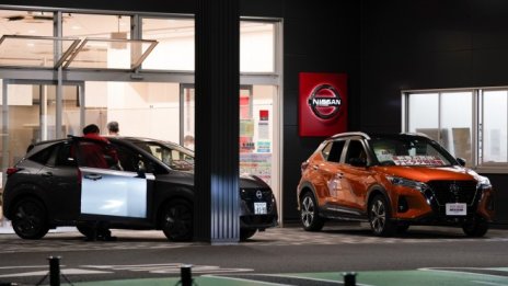 Apple е преговарял и с Nissan за своя автомобил