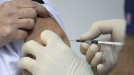 Гърция ще сменя ваксинационната стратегия за коронавируса