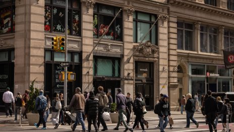 Икономиката на САЩ е нараснала с 2,4% през последното тримесечие на 2024 г.
