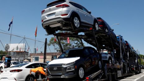 Американският пазар на автомобили може да мине на по-ниска предавка