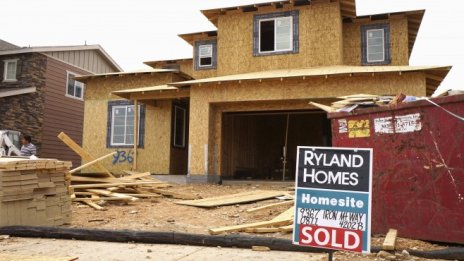 В половината САЩ: по-достъпно е да наемеш жилище, отколкото да го купиш