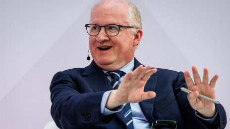 Главният финансист на ЕЦБ вижда &bdquo;естествен&ldquo; фискален аргумент за общ дълг на Европа