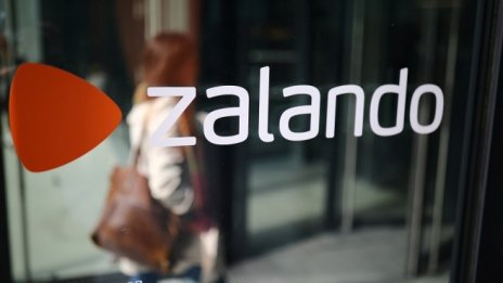 Ръстът на броя потребители накара Zalando да повиши годишната си прогноза