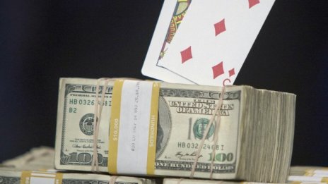 Доларът продължава да поскъпва след решението на Фед