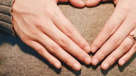 12,5% от българките са родили първото си дете под 20-годишна възраст