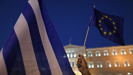 Сянката на Grexit отново надвисва над Гърция