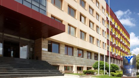 Висшето училище по застраховане и финанси се преобразува в Университет по застраховане и финанси