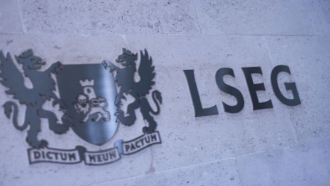 Европейските борсови индекси са в отстъпление след последните новини за митата