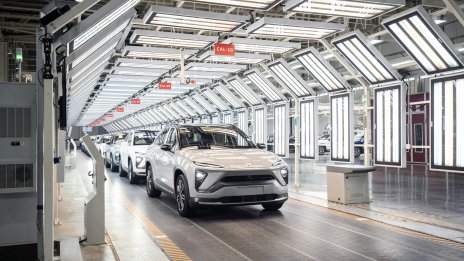 Автомобилният пазар в Китай отчита трети пореден месец на свиване през юни