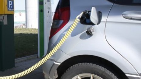 Държавата предлага нови полустимули за покупката на нови коли