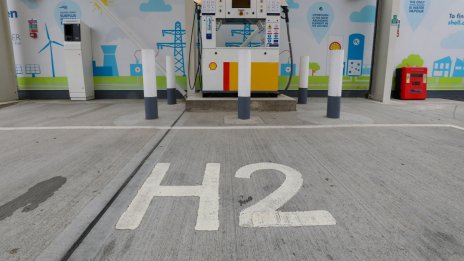 Войната в Украйна налива 70 млрд. евро в зелен водород