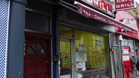 Британските търговци затваряли по 14 магазина на ден през 2011