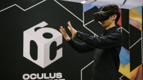 Facebook ще тества реклами в Oculus