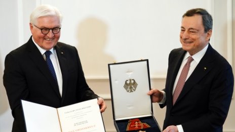 Драги получава германския Федерален кръст за заслуги 