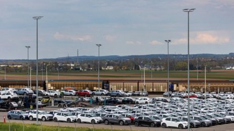 Износът на електромобили в Германия нараства почти двойно през 2021 г.