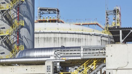 Рекордните цени на тока и газа носят още шокове за Европа 