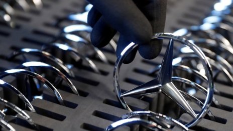 Сервизна акция, предупреждение за печалбата. Daimler шокира акционерите