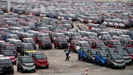 Китай премахва списъка с препоръчани доставчици на батерии за електромобили