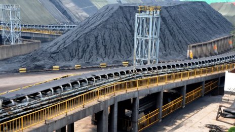 Китай рестартира изграждането на въглищни електроцентрали след двегодишна пауза