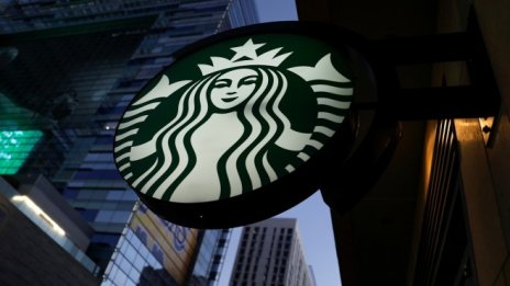 Starbucks генерира рекордни приходи и възстанови растежа си в САЩ