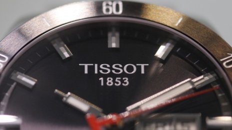 Свитото търсене в Европа и Азия стопи печалбата на Swatch през първото полугодие