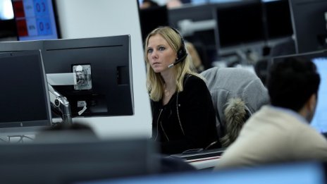 Напрежението на търговския фронт повлече повечето индекси в Европа надолу
