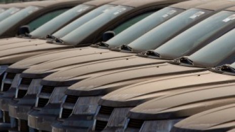 Китайските функционери вече няма да могат да се возят на западни автомобили