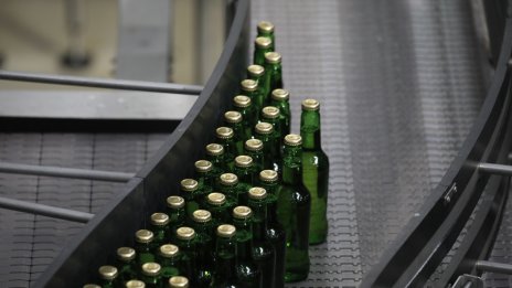 AB InBev повиши прогнозите си за 2022 г. след по-бърз ръст на продажбите