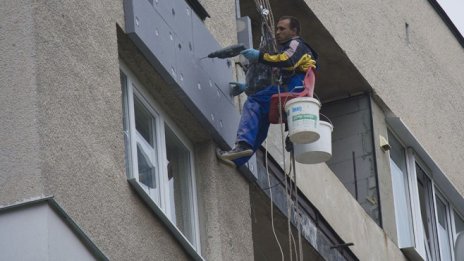 Сметната палата ще направи одит на програмата за саниране*