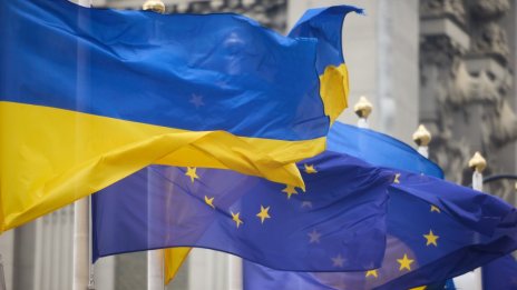 ЕК отчита недостатъци в системата на обществените поръчки на Украйна