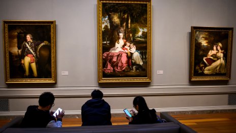 Глобалният пазар на произведения на изкуството се върна към растежа през 2025 г.