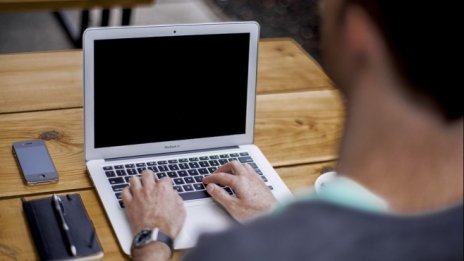 Заявленията за обезщетение при безработица ще може да се подават електронно