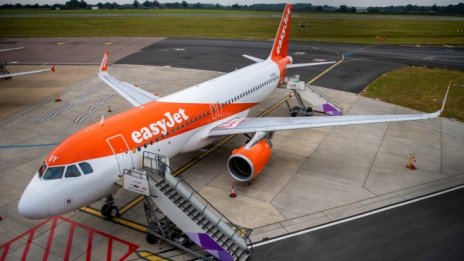EasyJet: Омикрон вариантът все още не е спрял възстановяването при полетите