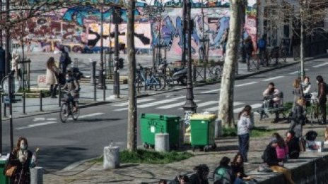 Макрон нареди трета национална блокада във Франция заради коронавируса