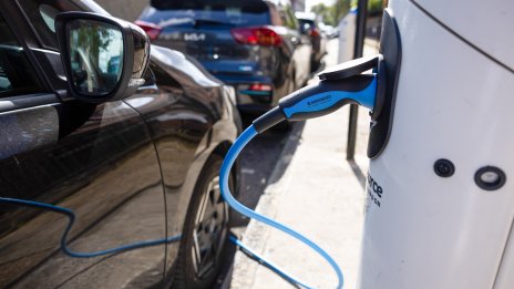 Великобритания връща субсидиите за покупка на електромобили с бюджет от 650 млн. паунда