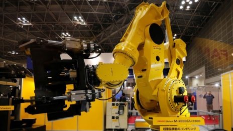 Графика на деня: Растежът при индустриалните роботи