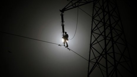 Ирак се готви да разследва сделки за милиарди на GE и Siemens Energy