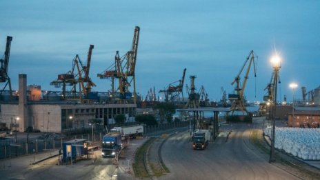 Вносът на еврозоната записа над двойно по-голям ръст спрямо износа