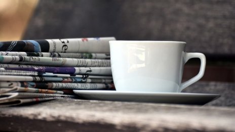 Преглед на печата за 6 март