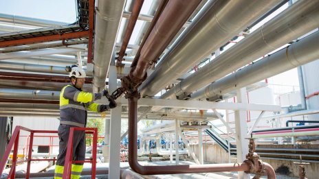 Европейска банка ще обработи плащането за транзита за руския петрол към Централна Европа