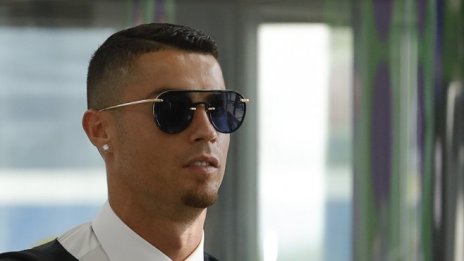 Facebook преговаря с Кристиано Роналдо за риалити предаване?