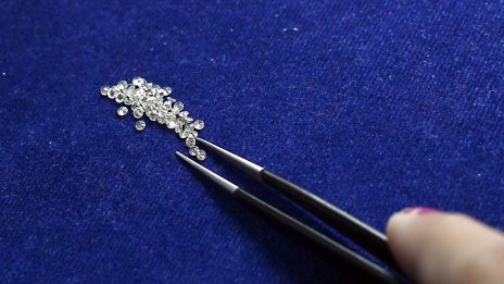 De Beers: Възстановяването в сектора на диамантите ще е слабо и постепенно